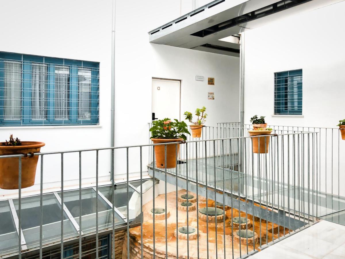 Covadonga 9 Apartments - Triana Seville Ngoại thất bức ảnh