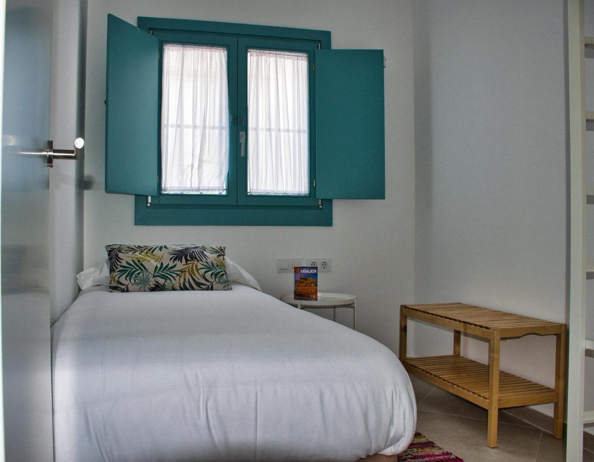 Covadonga 9 Apartments - Triana Seville Ngoại thất bức ảnh