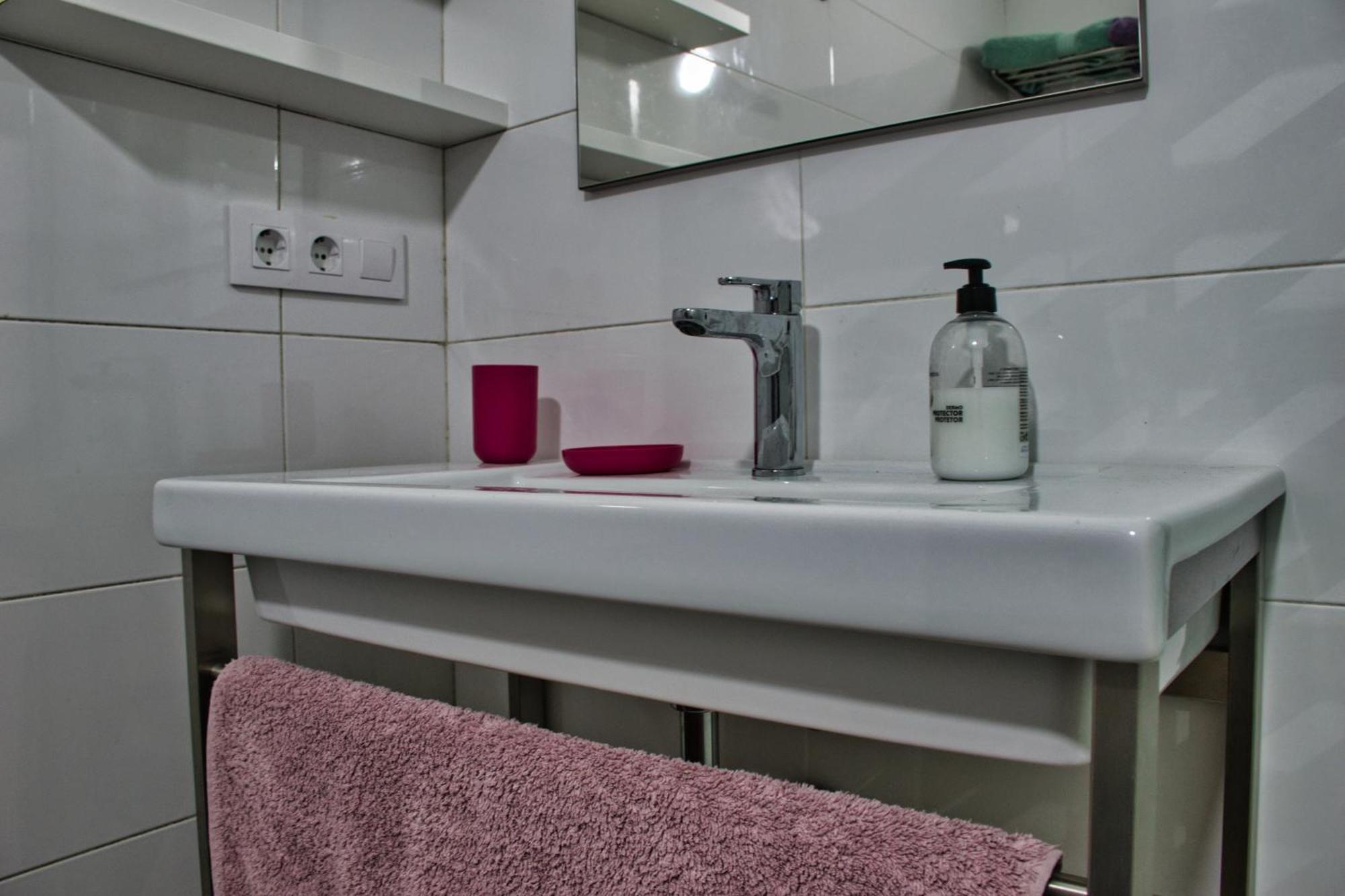 Covadonga 9 Apartments - Triana Seville Phòng bức ảnh